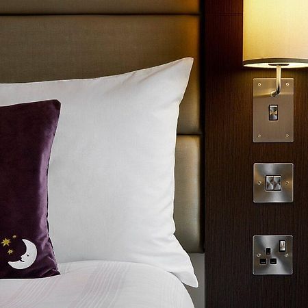 Premier Inn Jersey St Helier Saint Helier Jersey Exteriör bild